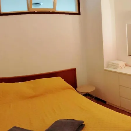 Appartement 3 *